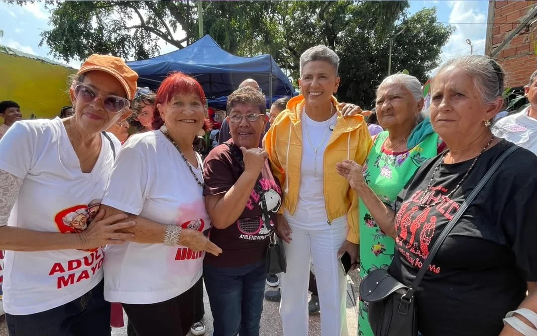 Macro Jornada de Atención Integral en la Plaza Facundo Tovar