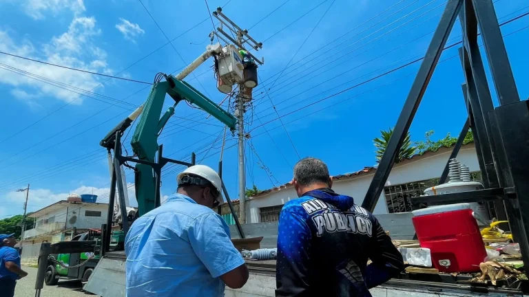 El Plan Cayapa Eléctrico avanza con fuerza en Diego Ibarra para consolidar el sistema eléctrico nacional